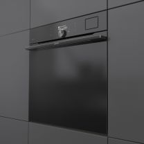 Pečica Gorenje BPSA6138B, barvni TFT zaslon, piroliza, dodatek pare
