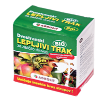 Dvostranski lepljiv trak za zaščito dreves pred insekti