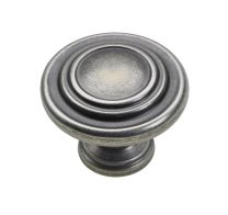 Gumb srebrn izrezan D32mm art. 9202461