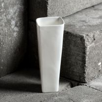 Vaza porcelan, 16,7cm, bela
