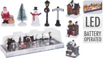 Dekoracija božična vasica z božičkom in snežakom led, set 10/1, Koop.