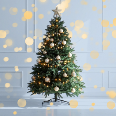 UMETNE NOVOLETNE SMREKE